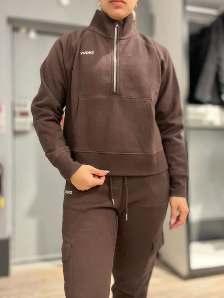 Dkny sweatshirt and jogger set