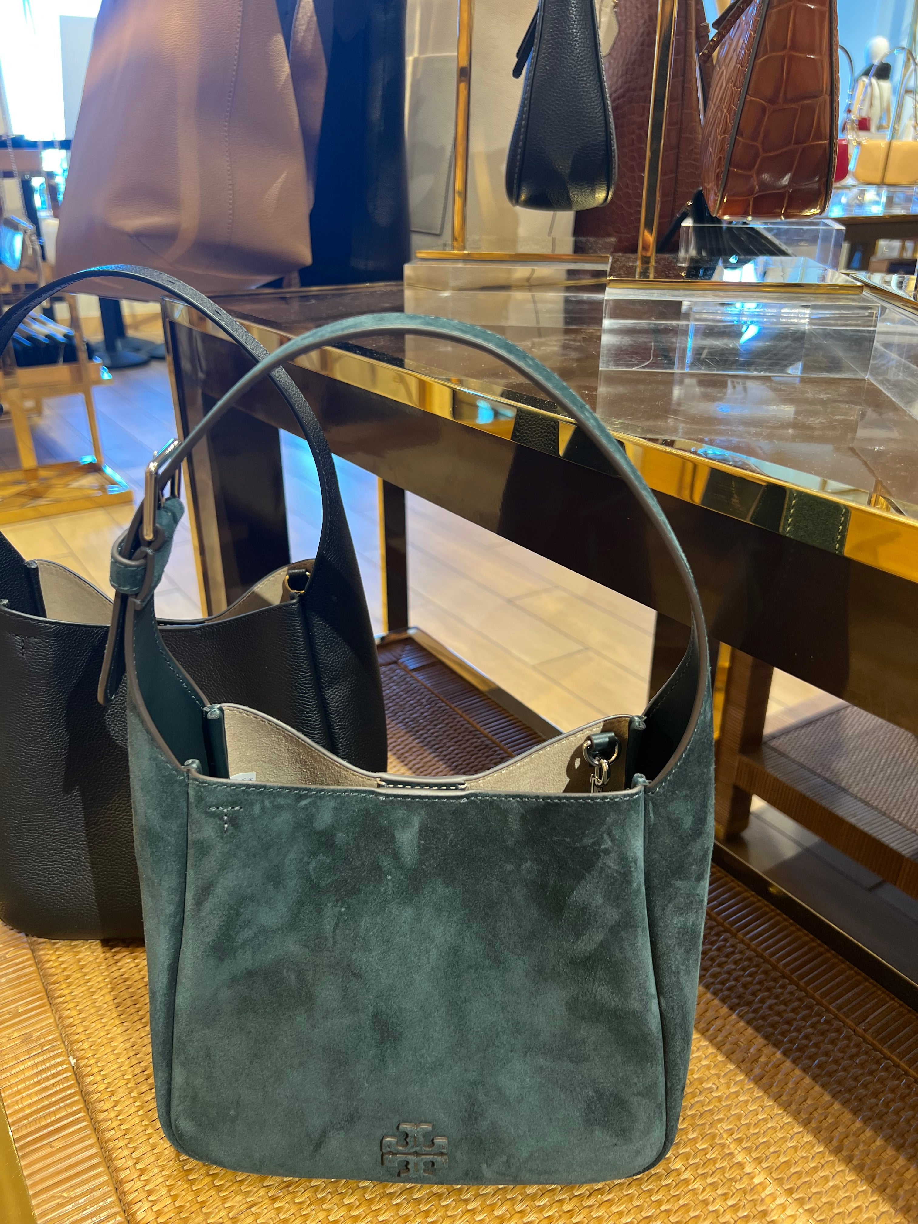 Tory Burch Large Thea Bucket Bag New Tory Burch THEA Black Leather Small Bucket Bag Crossbody  main image 2