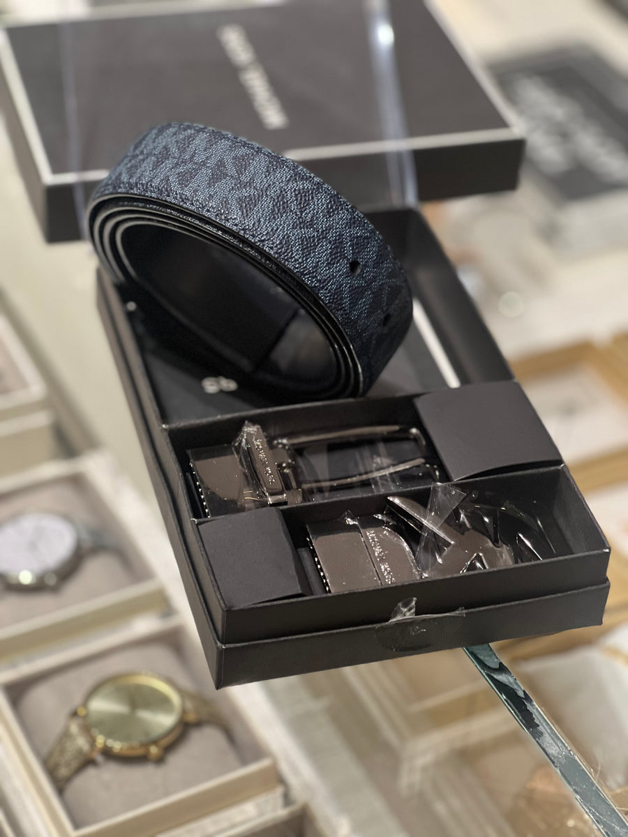 Michael Kors men belt gift set