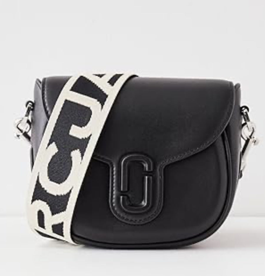 Marc Jacobs messenger bag