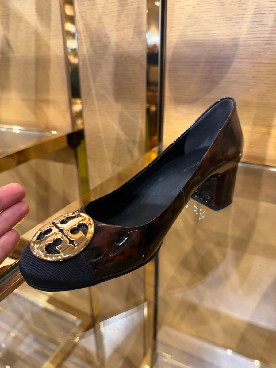 Tory Burch chelsea pump