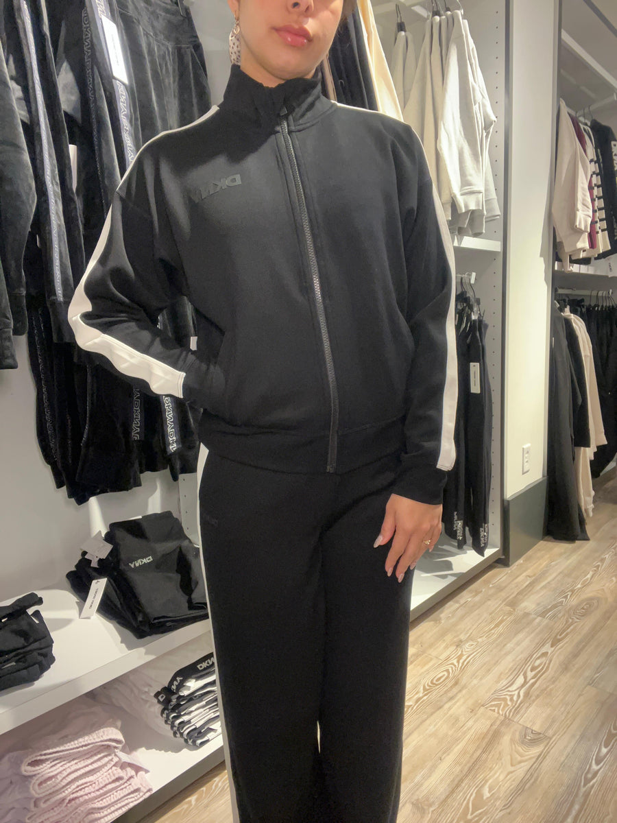 Dkny sweatshirt and jogger set