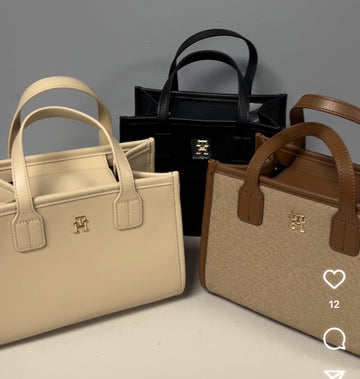 Tommy Hilfigher bags