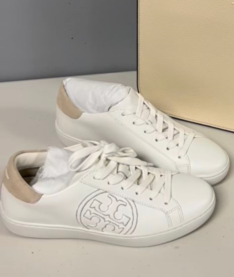 Tory Burch lace up sneaker