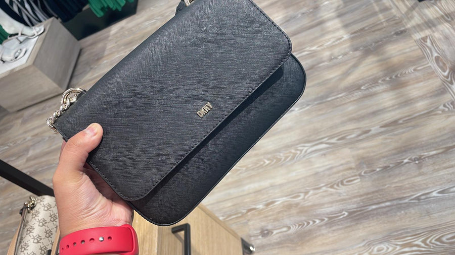 Dkny Sina medium shoulder flap handbag
