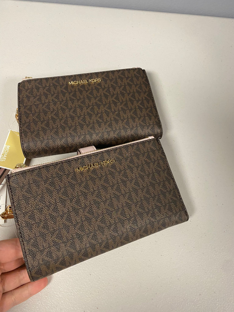 Michael Kors Double zip wallet