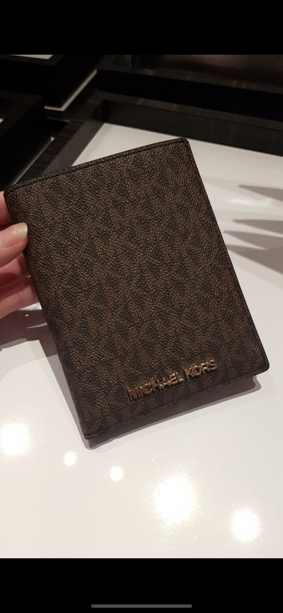 Michael kors Passport case