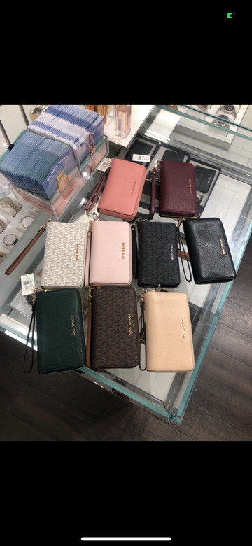 Michael Kors continental wallet